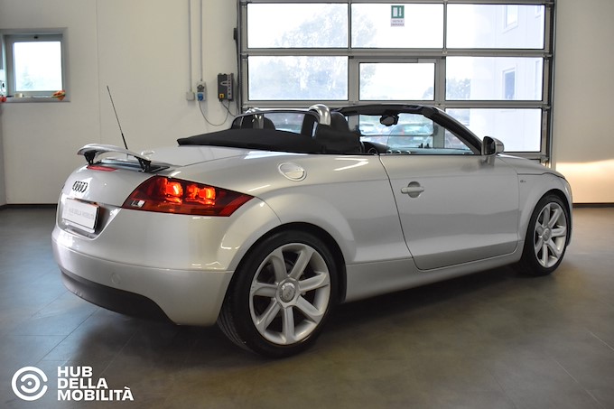 AUDI TT Roadster 2.0 TFSI S tronic